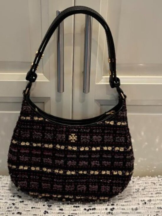 Tory Burch Handbags - Tory Burch Tweed-Pattern Shoulder Bag – Black, Burgundy & Gold